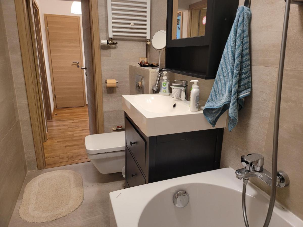 Family Friendly With Kids Room, Quiet And Peaceful Bucareste Exterior foto