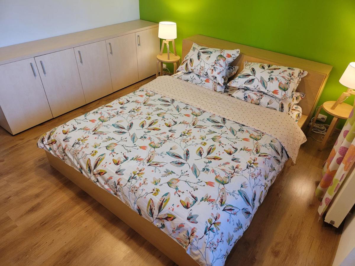 Family Friendly With Kids Room, Quiet And Peaceful Bucareste Exterior foto